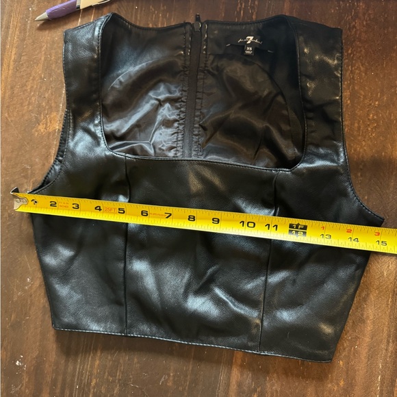 7 For All Mankind Faux Black Leather Top Zip Back - Picture 8 of 11